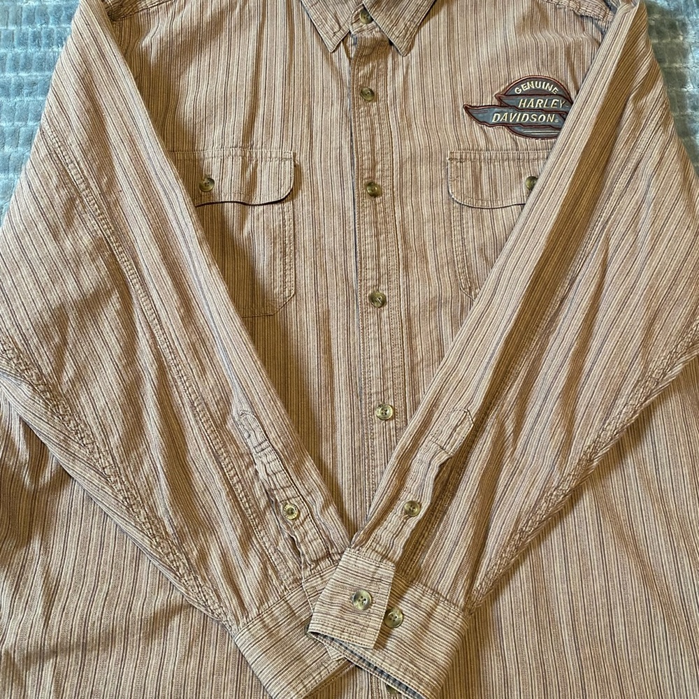 Men’s Harley Davidson 2XL shirt